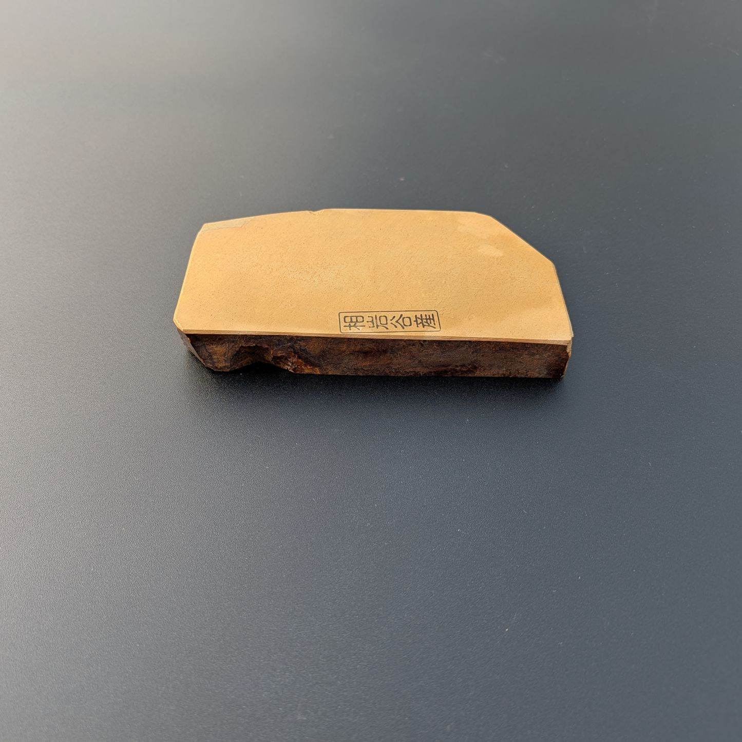Aiiwatani Tomae Japanese Natural Whetstone (JNAT) – Koppa #023